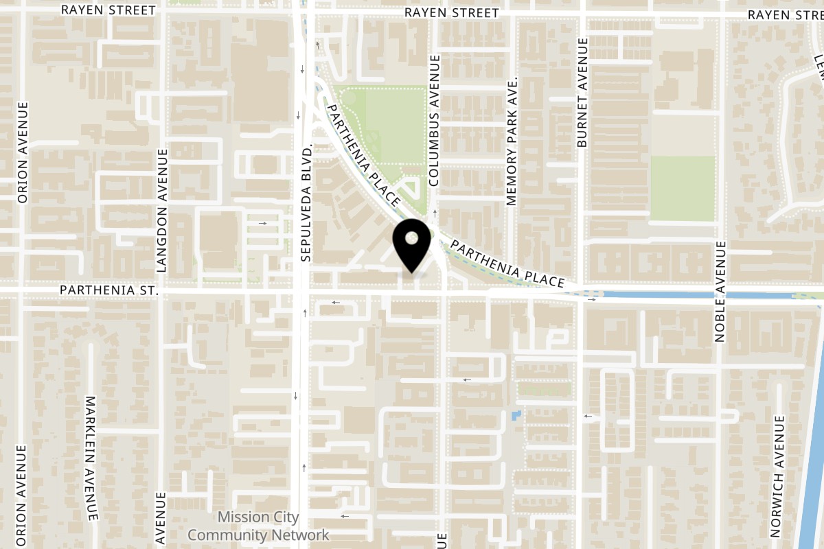 Map showing the location of Daniel's Tacos Parthenia St on 15307 Parthenia St in North Hills